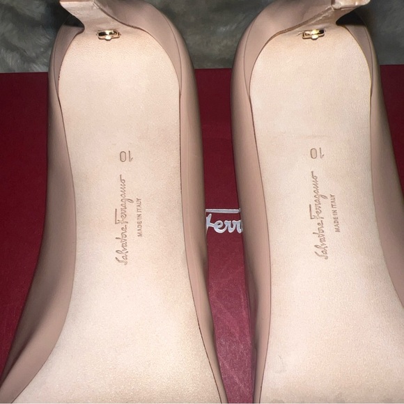 Salvatore Ferragamo Blush Pink Heels - Picture 4 of 7